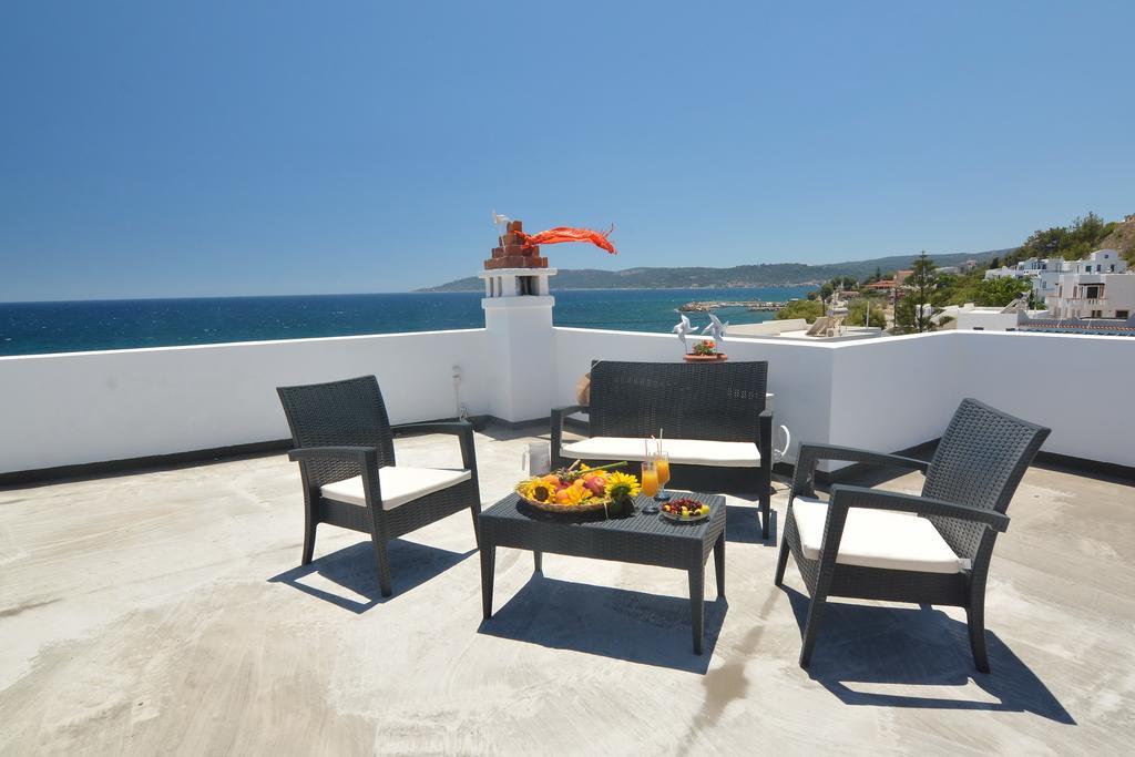 Ilioxenia Chios Studios & Apartments Paralia Agias Foteinis Exterior photo